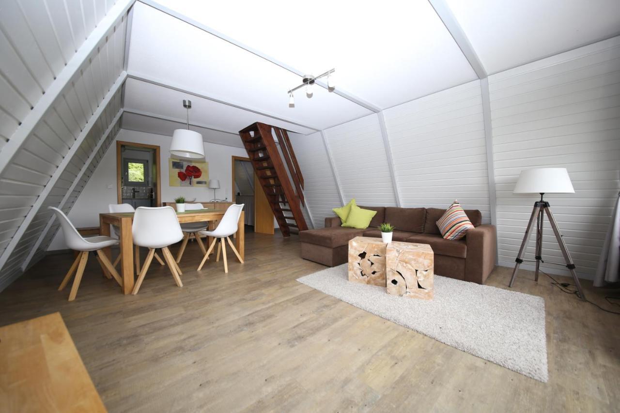 Ferienhaeuser Campingplatz Kinding Ngoại thất bức ảnh